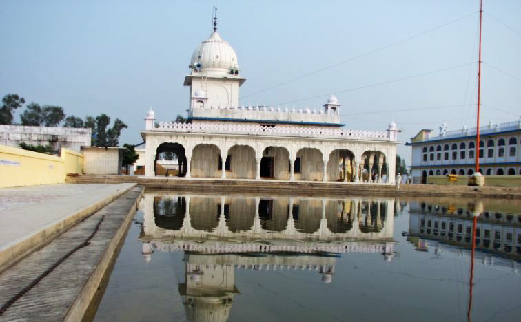 Gurudwara Kodhiwala Ghat Sahib Village Babapur