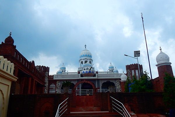 Gurdwara Sri Guru Singh Sabha, Kathua