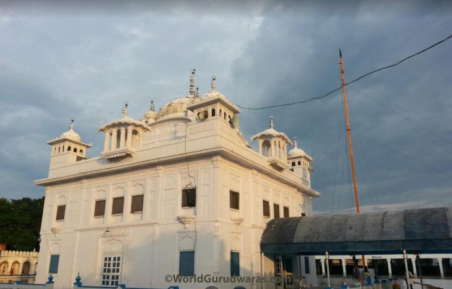 Gurudwara Sri Burz Sahib, Dhariwal