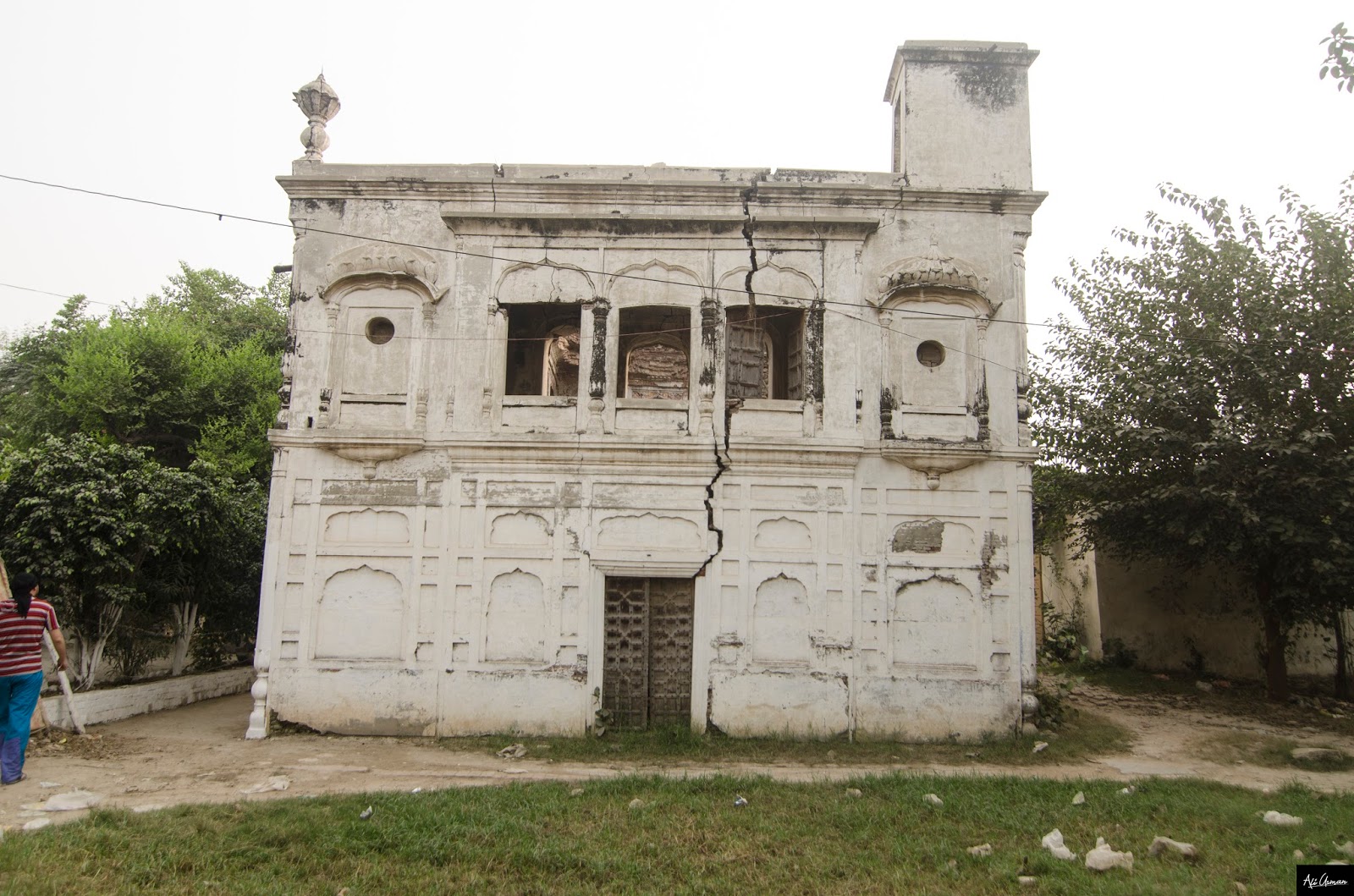 Gurudwara Baba Jamait Singh Ji,Kahna Nau Distt, Lahore