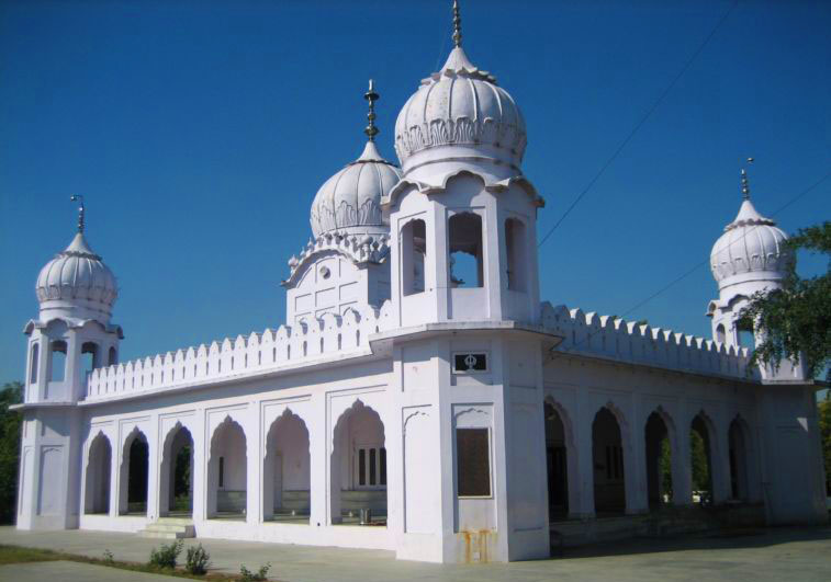 Gurudwara Qila Fatehgarh Sahib, Anandpur Sahib