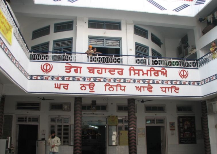 Gurudwara Bari Sangat Sri Guru Tegh Bahadur-Varanasi